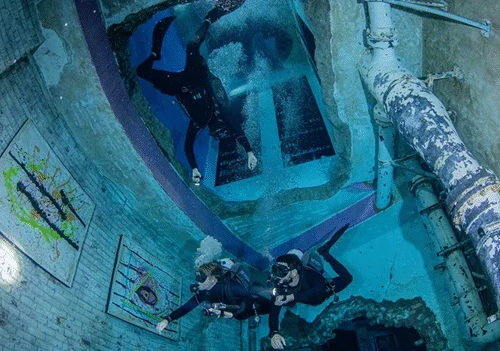 Advanced Open Water + 1 Dive in Deep Dive Dubai
