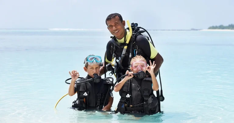 2 kids with instructor enjoying PADI Bubblemaker Dubai | Kids Scuba 8+, AED 1,200 | Nemo