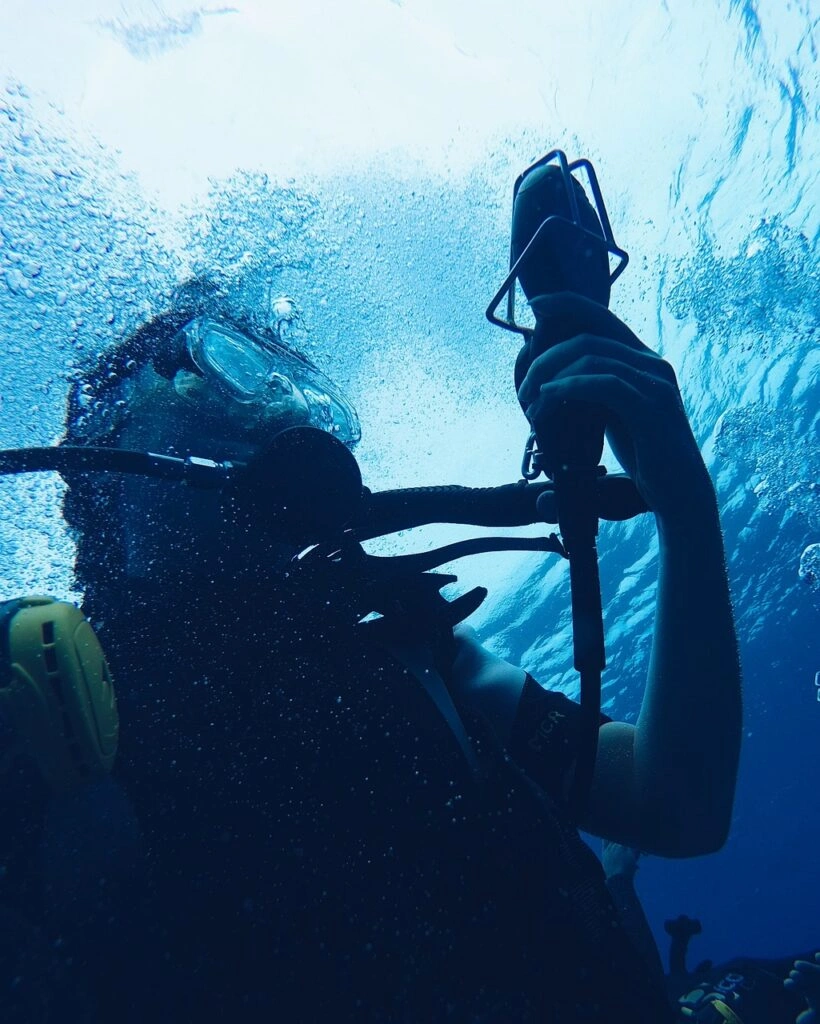 How Did They Build Deep Dive Dubai?