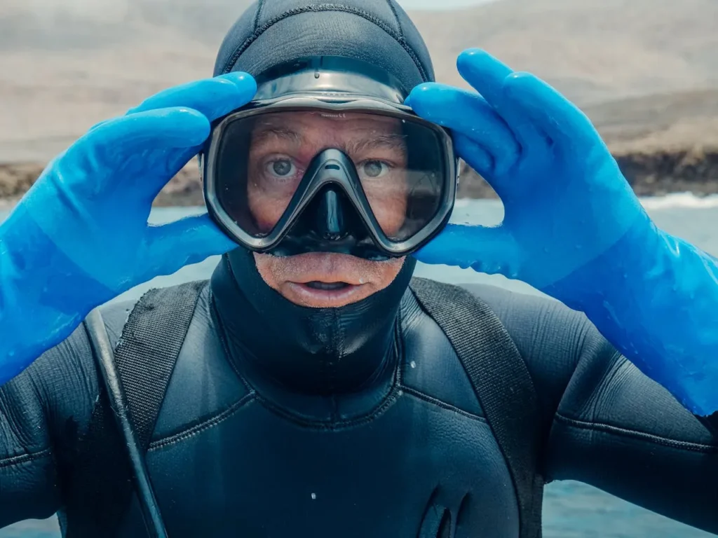 Renting vs. Buying Scuba Diving Gear: Pros and Cons in the UAE