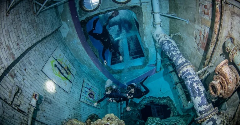 Advanced Open Water + 1 Dive in Deep Dive Dubai