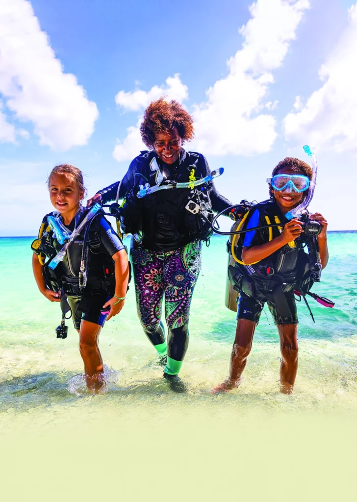 Scuba Diving Lessons Dubai: Best Age to Start
Scuba Diving Lessons Dubai for every age, from Bubblemaker at 8 to adult certification. See which program fits your child or you.