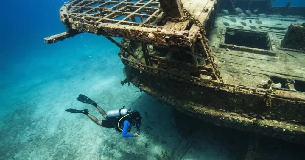 Technical Wreck Diving in the UAE Beyond the Recreational Wreck Diver Specialty