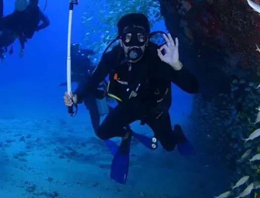nemo scuba diving advanced course